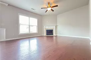 1044 Haley Woods Ln, Lawrenceville, GA 30043 - Photo 14