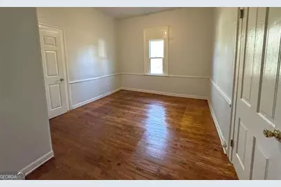 194 N Clarendon Avenue, Avondale Estates, GA 30002 - Photo 6