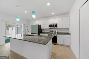 131 College St, Kingsland, GA 31548 - Photo 4