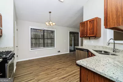 2068 Winsburg Drive NW, Kennesaw, GA 30144 - Photo 8