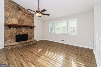 2068 Winsburg Drive NW, Kennesaw, GA 30144 - Photo 4