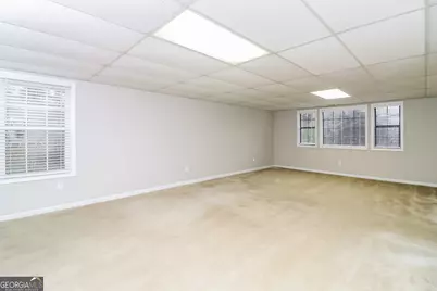 2068 Winsburg Drive NW, Kennesaw, GA 30144 - Photo 18