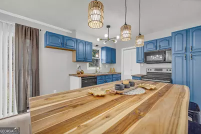 1621 Dickerson Road, Elberton, GA 30635 - Photo 16