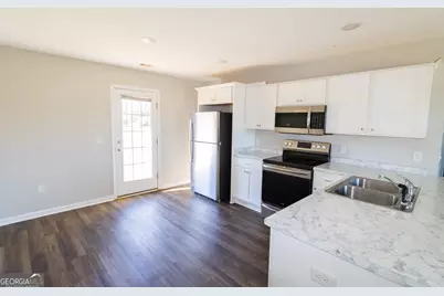 218 Evans Terrace, Statesboro, GA 30458 - Photo 4