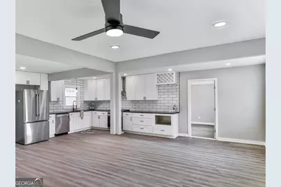 5205 Silhouette Lane SW, Mableton, GA 30126 - Photo 4