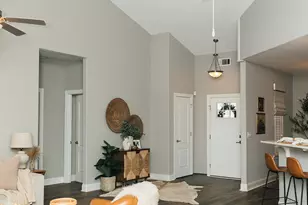 4304 Commonwealth Cir, Newnan, GA 30263 - Photo 8