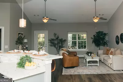 4304 Commonwealth Circle, Newnan, GA 30263 - Photo 14