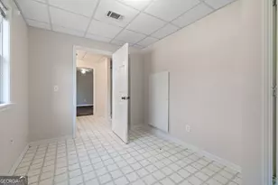 605 Chenocetah Dr, Cornelia, GA 30531 - Photo 28