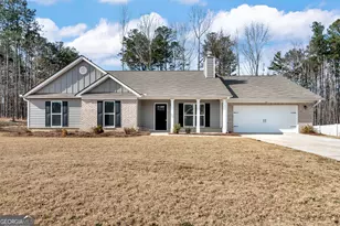 116 Windrow Trl, Statham, GA 30666 - Photo 1