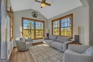 699 Cobblestone Ln, Demorest, GA 30535 - Photo 4