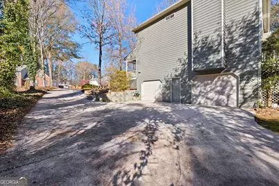 122 Cloister Drive, Peachtree City, GA 30269 - Photo 4