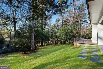 3134 W Roxboro Road NE, Atlanta, GA 30324 - Photo 56