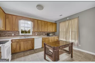 308 Idle Acres Lane, Lavonia, GA 30553 - Photo 8