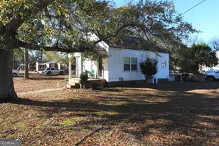 2 Forest Ave, Butler, GA 31006 - Photo 4