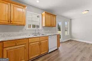 137 Sherrell Dr, Cleveland, GA 30528 - Photo 16