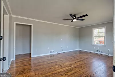 398 Valley Drive, Toccoa, GA 30577 - Photo 6