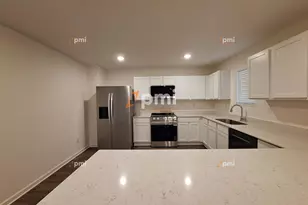 516 Liberty Hall Dr, Bonaire, GA 31005 - Photo 2