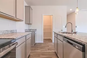 648 Encore Dr, Perry, GA 31069 - Photo 14