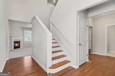 5850 Bentley, Cumming, GA 30040 - Photo 4