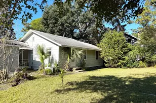 1926 Wilson Ave, Brunswick, GA 31520 - Photo 2