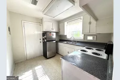 1926 Wilson Avenue, Brunswick, GA 31520 - Photo 6