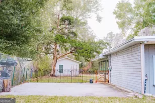 3017 Albany Ave, Waycross, GA 31503 - Photo 2