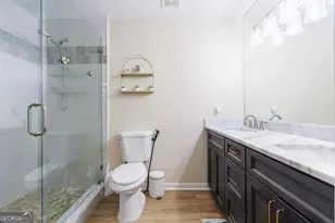 3759 Creekwood Dr, Valdosta, GA 31602 - Photo 14