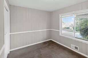 3157 Bluebird Ln, Decatur, GA 30032 - Photo 4