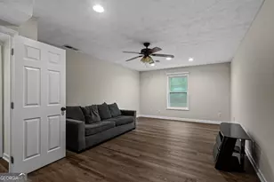 2400 Salem Dr NE, Marietta, GA 30062 - Photo 20