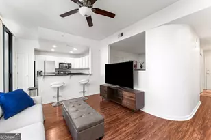 3040 Peachtree Rd NW, Atlanta, GA 30305 - Photo 2