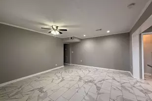 1576 Carolyn Dr, Stone Mountain, GA 30087 - Photo 6