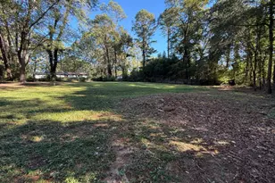 1576 Carolyn Dr, Stone Mountain, GA 30087 - Photo 16