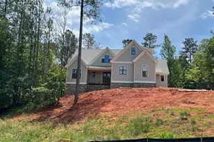 607 Forest Pointe Dr, Forsyth, GA 31029 - Photo 2