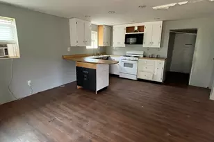 443 E Rivers Rd, Griffin, GA 30224 - Photo 6