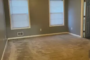 190 Oakwood Cir, Stockbridge, GA 30281 - Photo 8