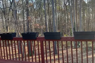 190 Oakwood Cir, Stockbridge, GA 30281 - Photo 10