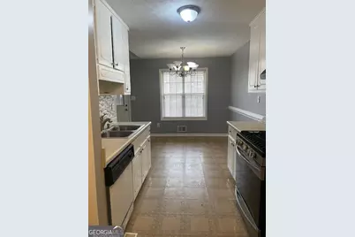 190 Oakwood Circle, Stockbridge, GA 30281 - Photo 2