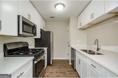 10840 Mortons Crossing, Johns Creek, GA 30022 - Photo 12