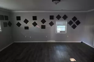 1032 Valley View Rd SE, Atlanta, GA 30315 - Photo 4