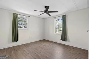 1470 Melville Brown Rd, Williamson, GA 30292 - Photo 10