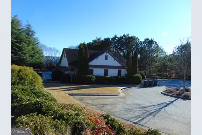 1320 Napa Valley Drive, Lawrenceville, GA 30045 - Photo 4