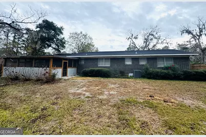 106 Pinehurst Drive, Blackshear, GA 31516 - Photo 2