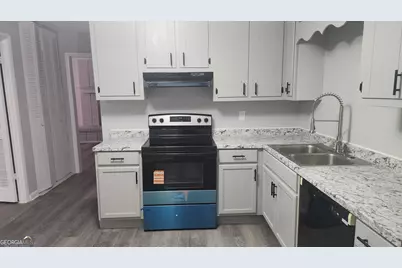 1110 Shoreham Drive, Atlanta, GA 30349 - Photo 4