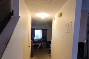 526 Country Greens Dr, Jonesboro, GA 30238 - Photo 2