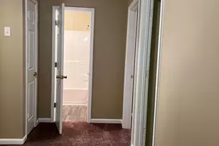 7600 Rutgers Cir, Fairburn, GA 30213 - Photo 8