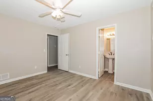 2673 Green Valley Ct, Snellville, GA 30078 - Photo 10