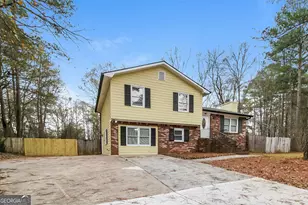 4636 Hamlet Walk SE, Conyers, GA 30094 - Photo 2