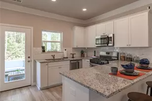 142 Fair Oak Ln, Calhoun, GA 30701 - Photo 8