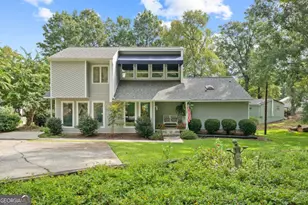 221 Commodore Dr NW, Milledgeville, GA 31061 - Photo 4