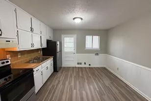 816 Jesters Lake Dr, Jonesboro, GA 30236 - Photo 6